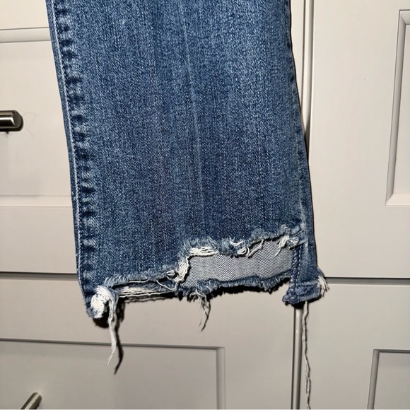 Mother Insider Crop Step Chew Jeans In Dancing On Coals 26 - Picture 12 of 16